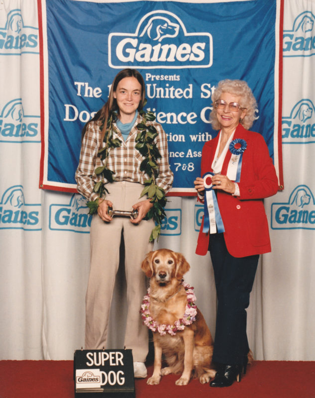 Tess wins the Gaines Super Dog competition.